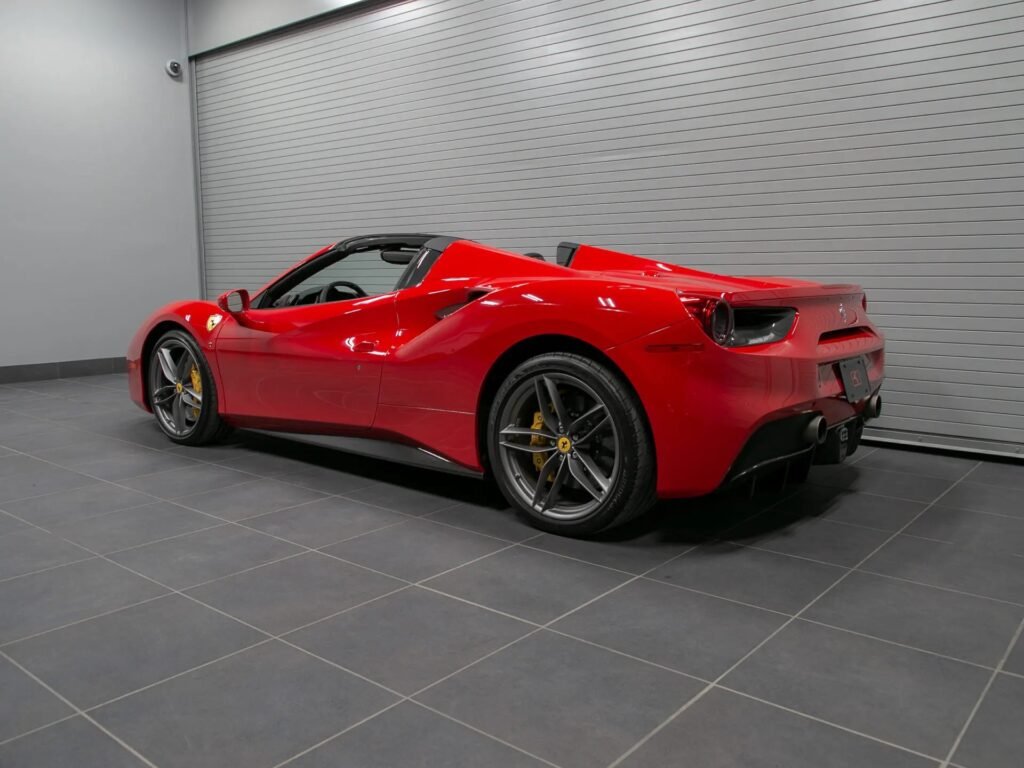 Ferrari 488