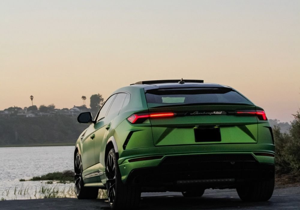 Lamborghini Urus Green Rental | Apex Exotic Rentals