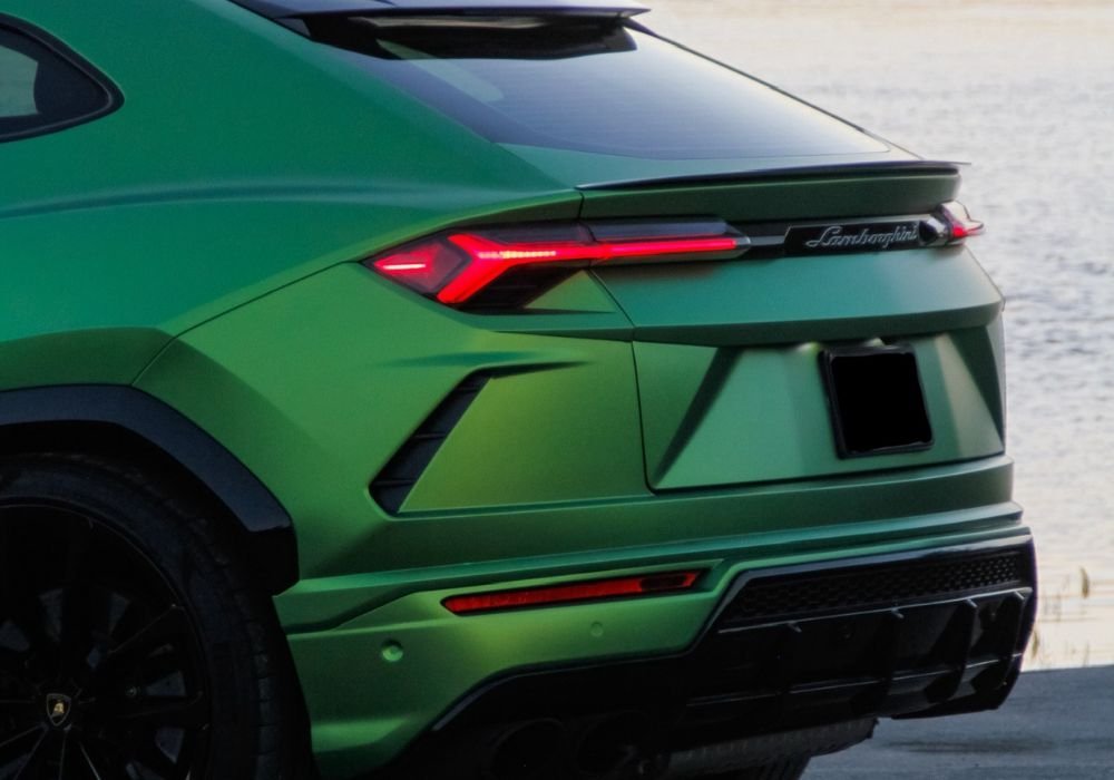 Lamborghini Urus Green Rental | Apex Exotic Rentals