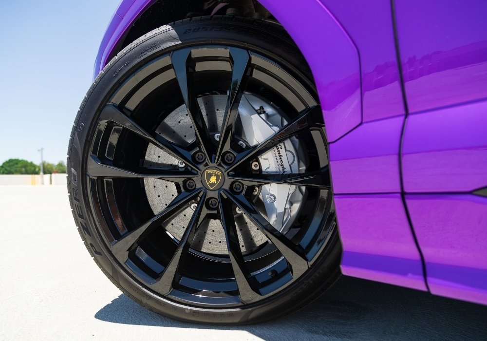 Lamborghini Urus Purple . White Rental | Apex Exotic Rentals
