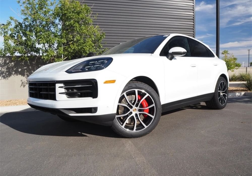 Porsche Cayenne | Luxury SUV Rental | Apex Exotic Rentals