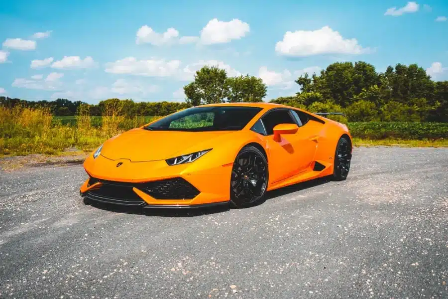 Lamborghini Huracan (Orange)