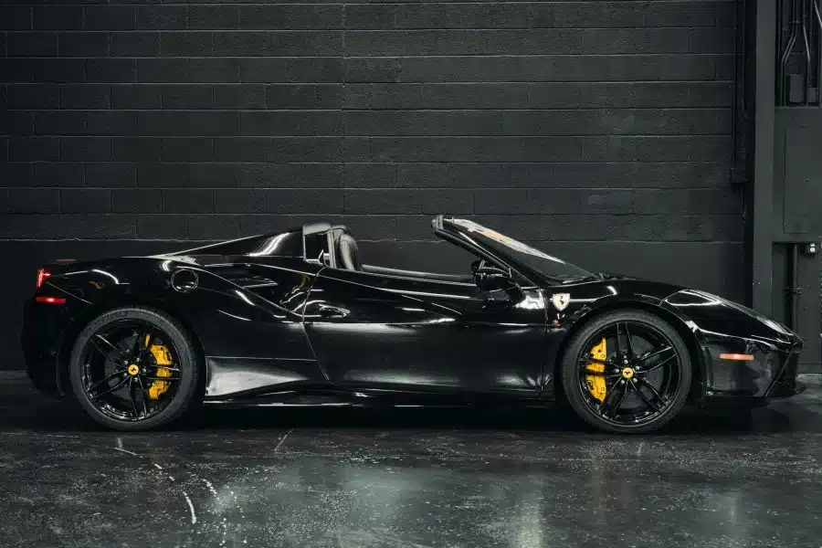 Ferrari 488 Spider (Black)